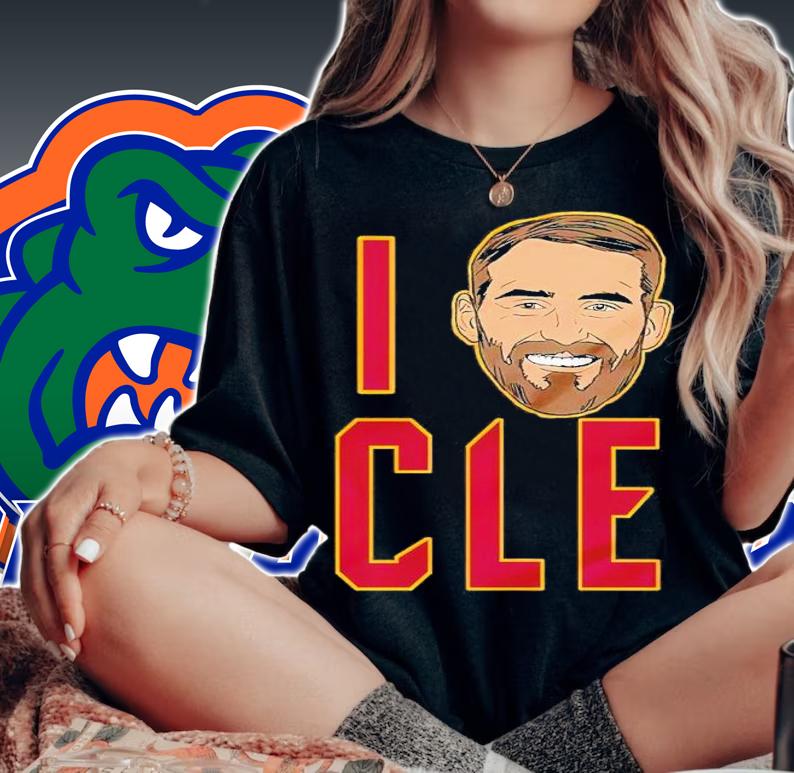 I love Cle T-shirt t-shirt woman shirt