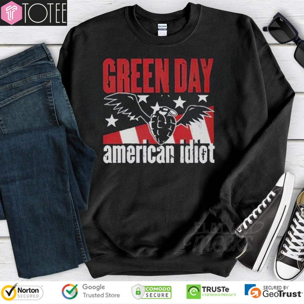 Sweatshirt